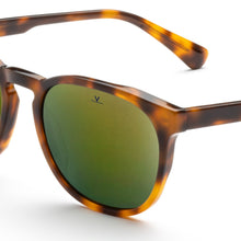 Load image into Gallery viewer, District Sunglasses