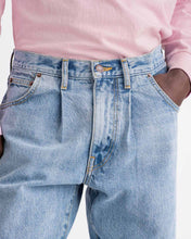 Load image into Gallery viewer, Pleated Jean